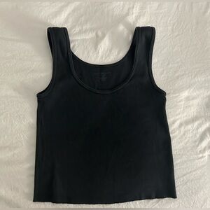 brandy melville basic tank top, black, comfy, cute
